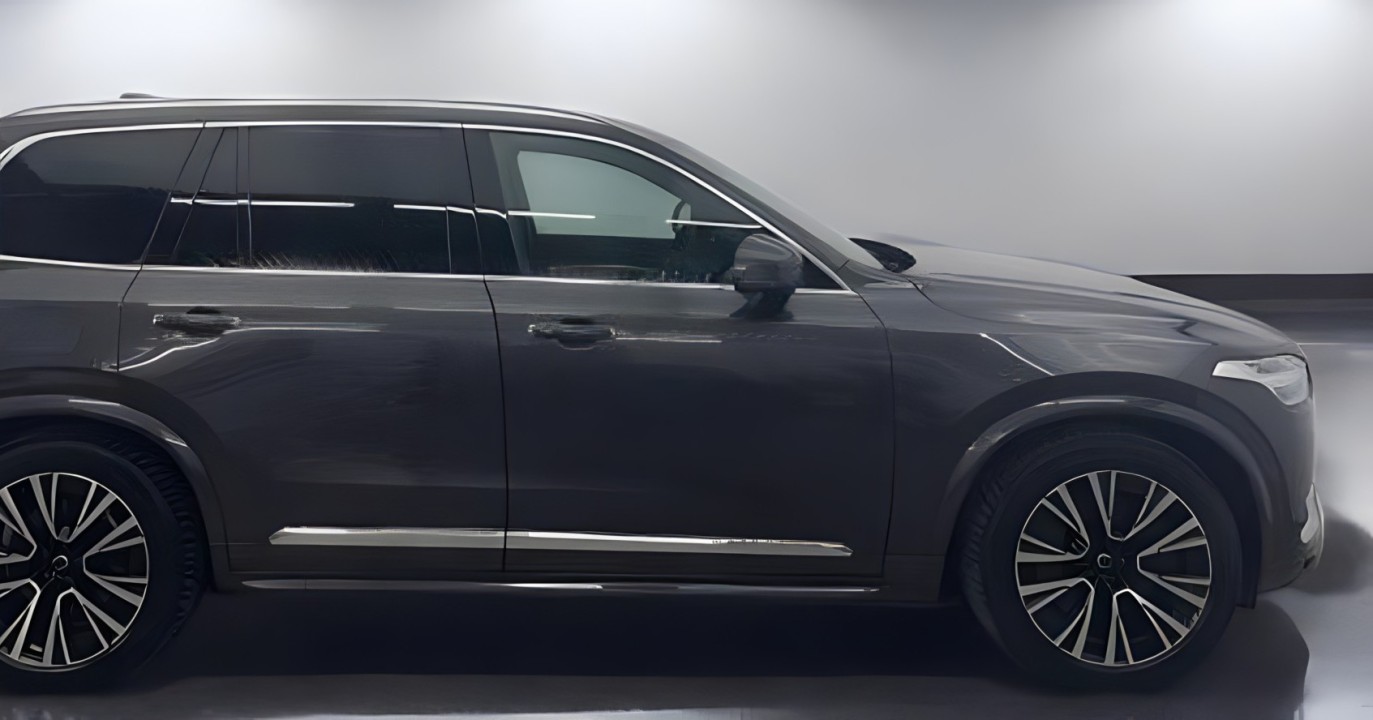 Volvo XC 90 T8 Recharge AWD Plus Bright (4)