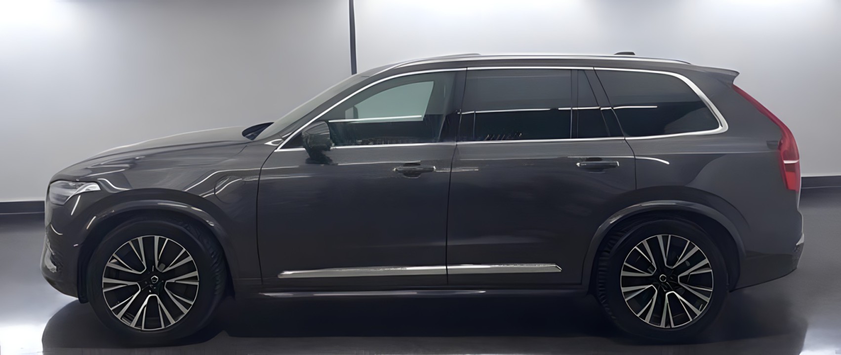 Volvo XC 90 T8 Recharge AWD Plus Bright (3)