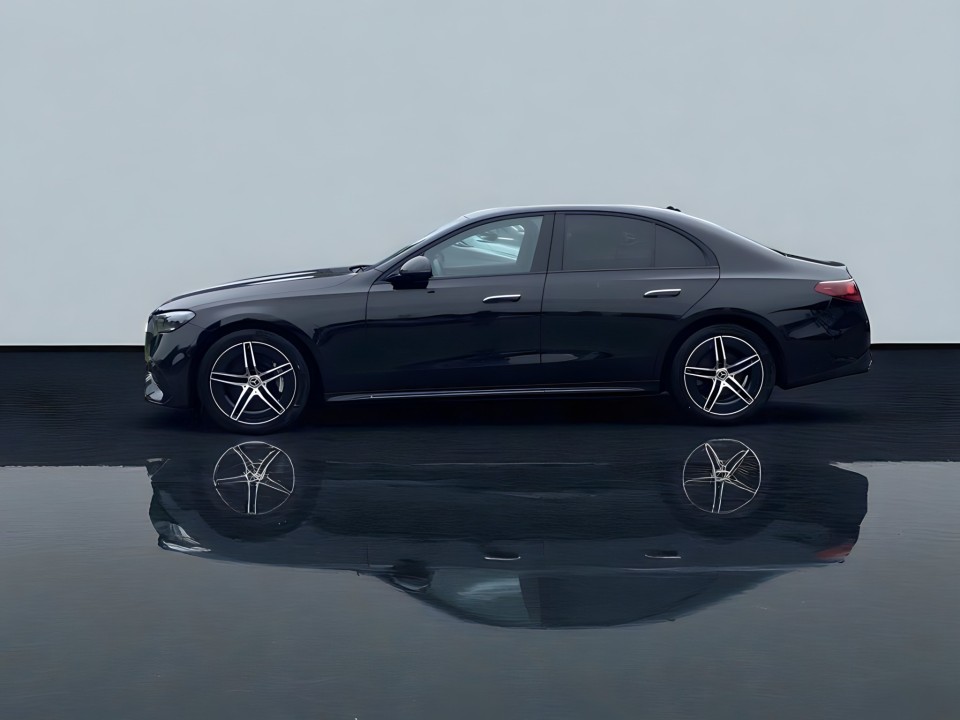 Mercedes-Benz E 220 d AMG Advanced (5)