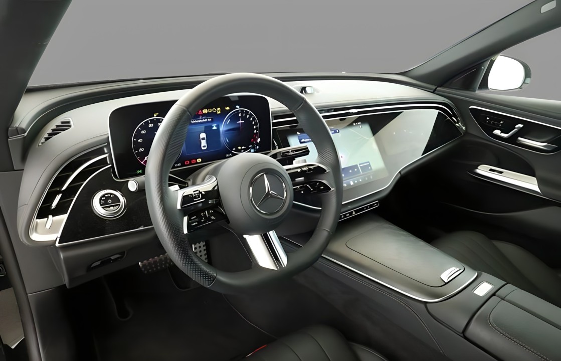Mercedes-Benz E 400e 4MATIC AMG Line (4)