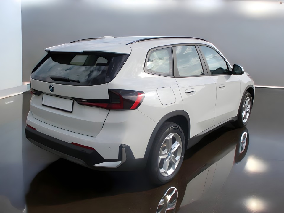 BMW X1 25e xDrive (4)