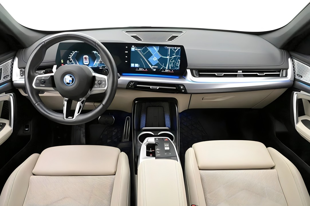 BMW X1 xDrive25e M-Sport (4)