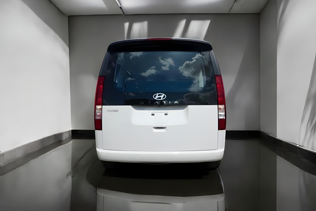 Hyundai Staria (3)