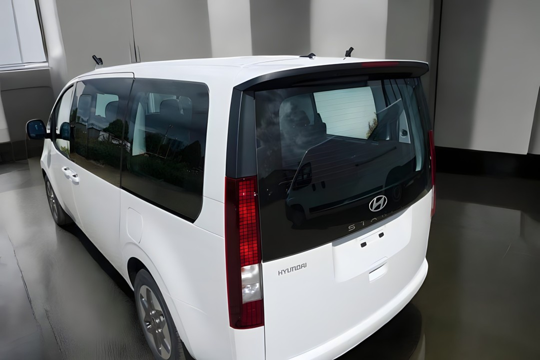 Hyundai Staria (4)