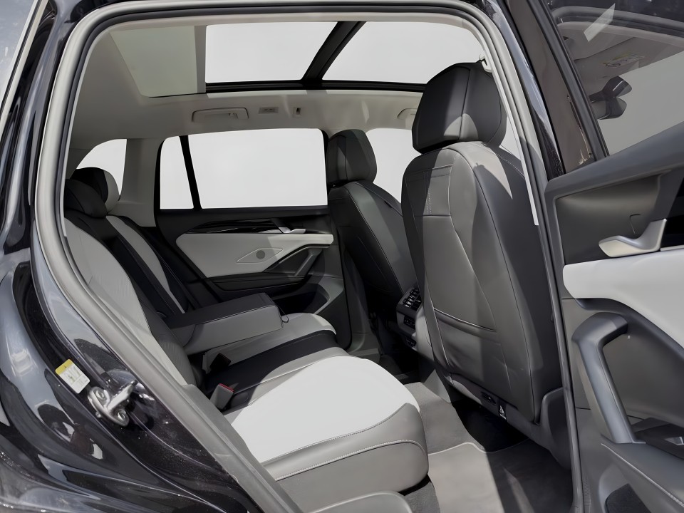 Volkswagen Tiguan TDI DSG (5)