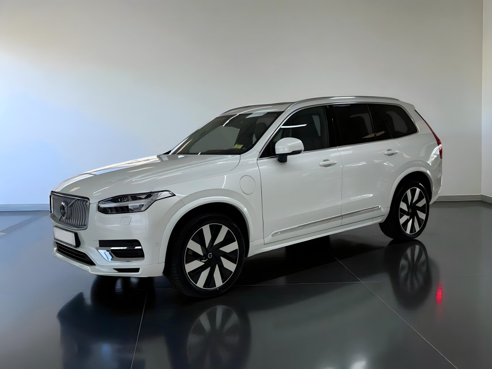 Volvo XC 90 T8 Recharge AWD Ultimate Bright (5)
