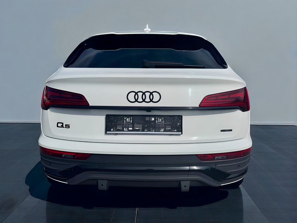 Audi Q5 Sportback 40TDI quattro S tronic (4)