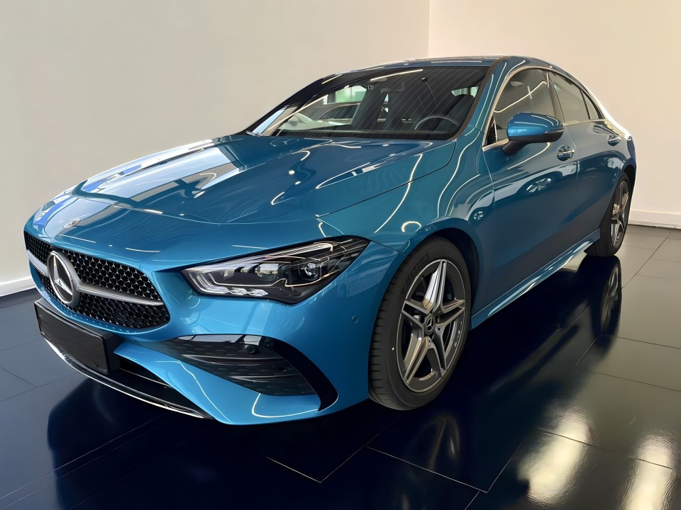 Mercedes-Benz CLA 200d AMG (4)