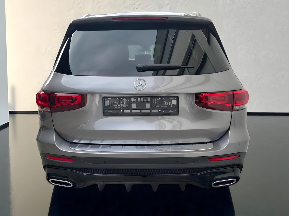 Mercedes-Benz GLB 180d (4)