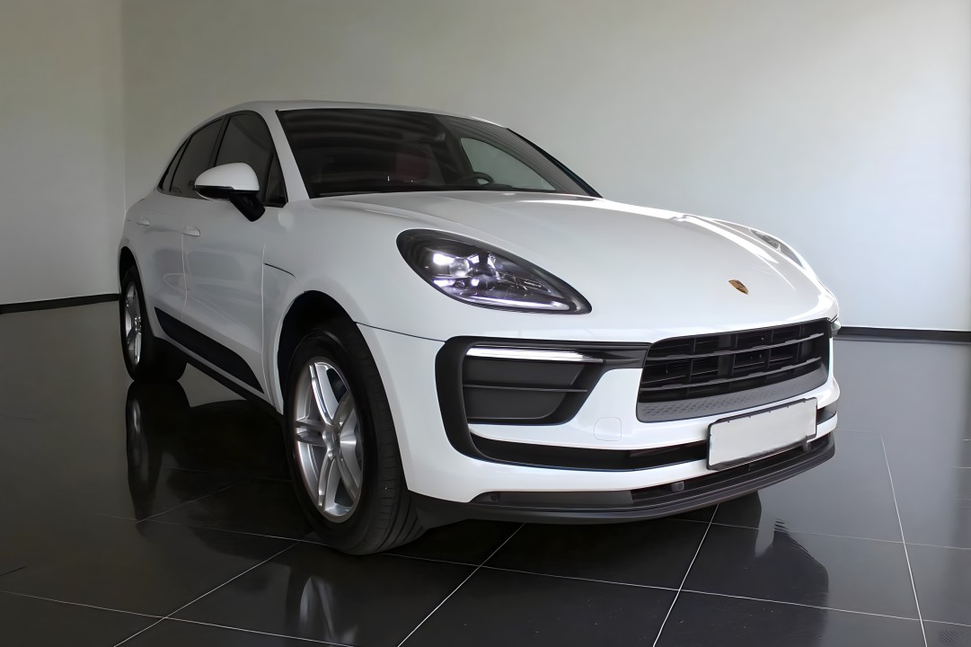 Porsche Macan (2)