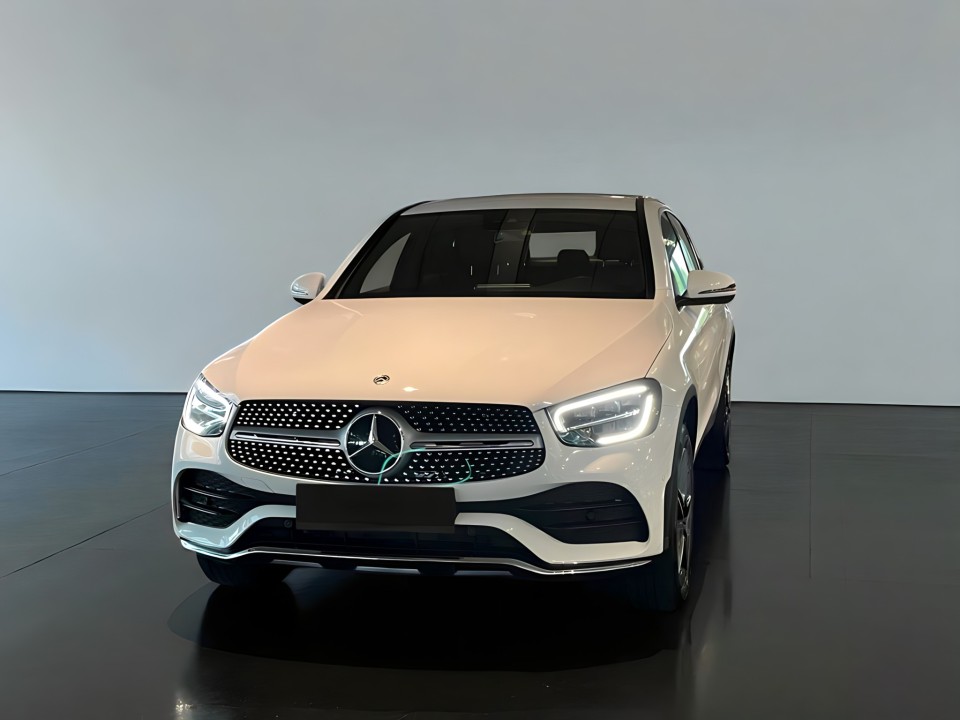 Mercedes-Benz GLC Coupe 300e 4MATIC AMG (5)