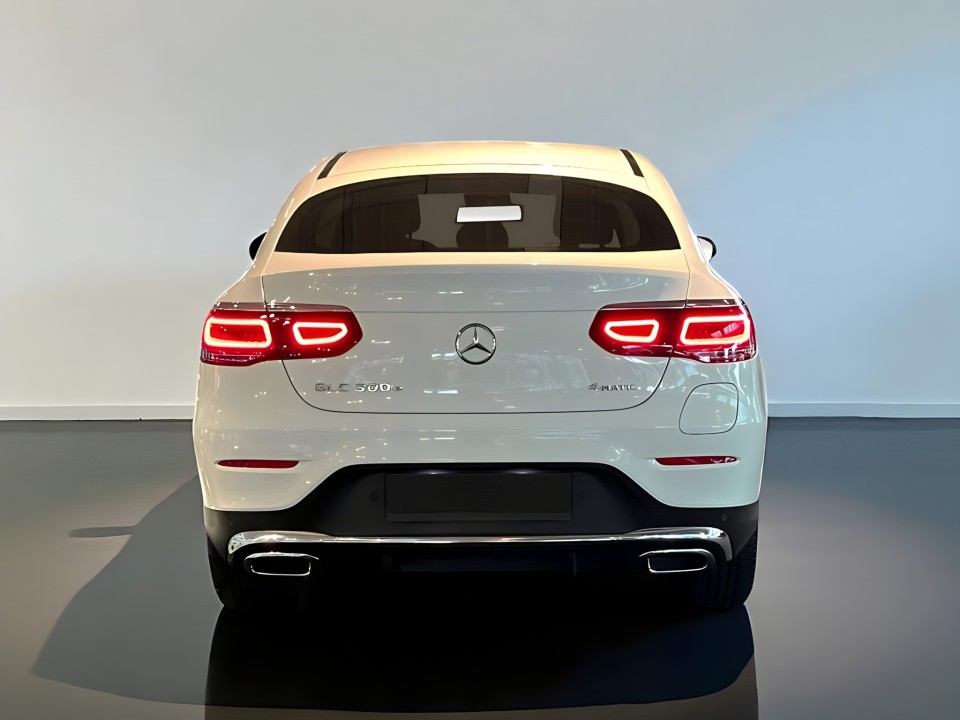 Mercedes-Benz GLC Coupe 300e 4MATIC AMG (3)