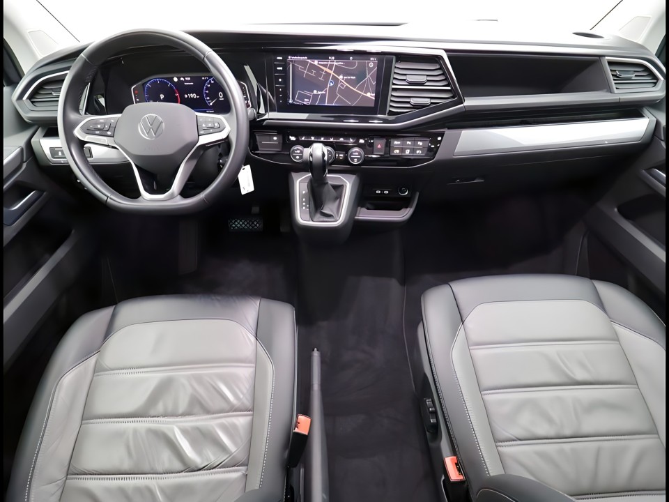 Volkswagen T6 2.0TDI (3)