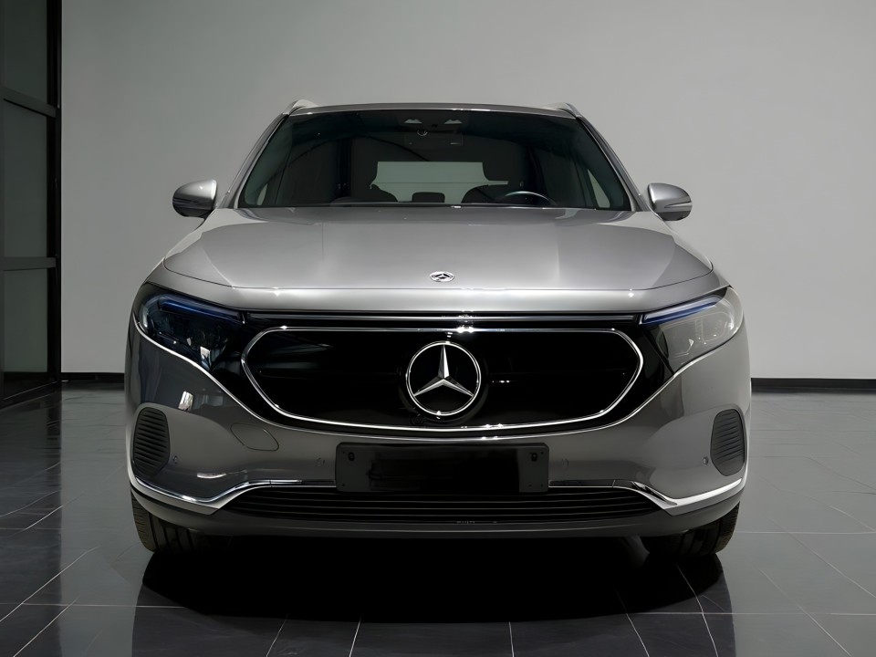 Mercedes-Benz EQA 250 Sport Plus (2)