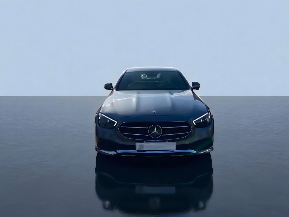 Mercedes-Benz E 220d (2)