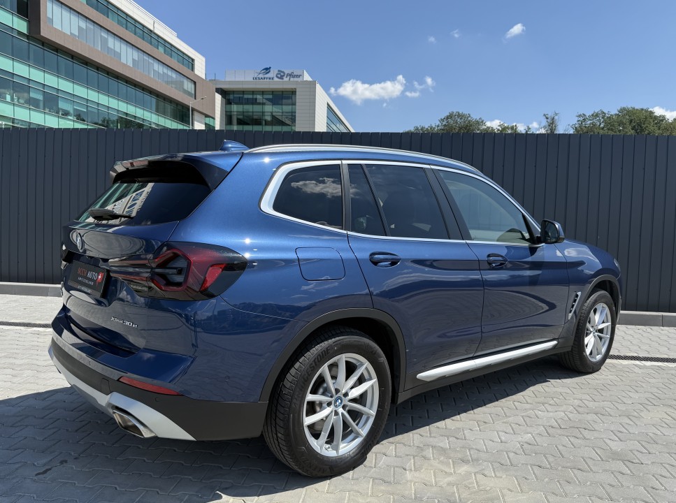 BMW X3 xDrive30e (3)