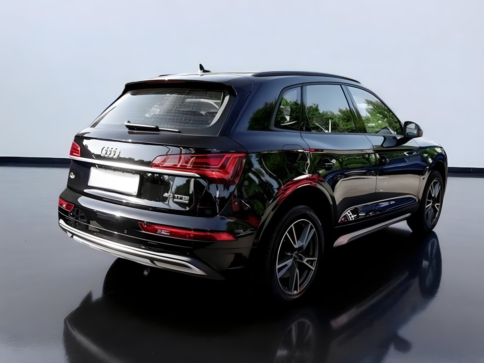 Audi Q5 40TFSI Quattro S-tronic S line (3)