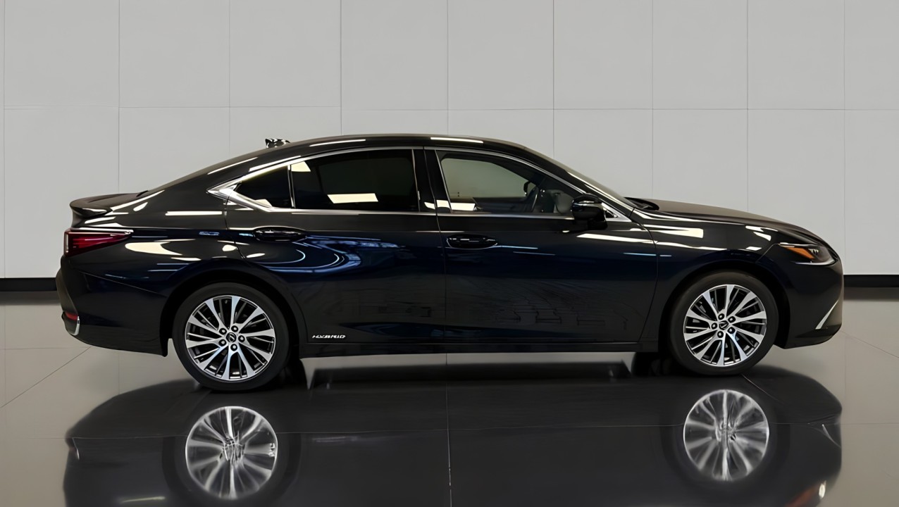Lexus Seria ES 300h (2)