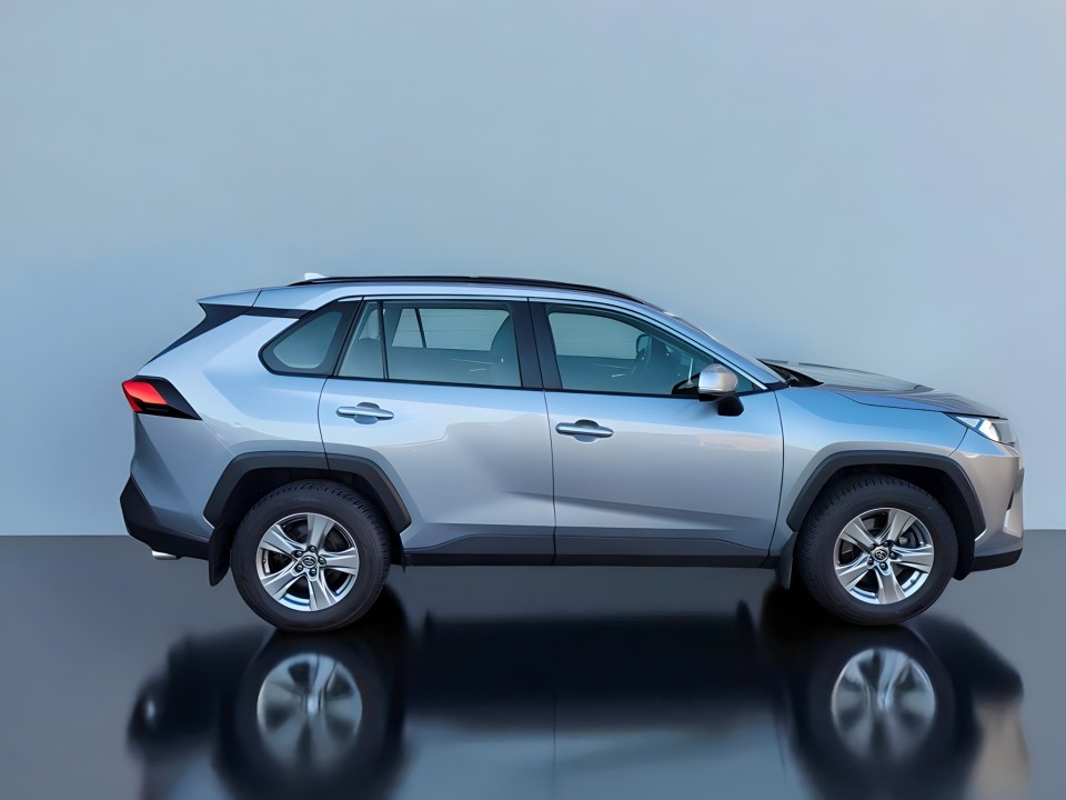 Toyota RAV 4 Comfort (2)