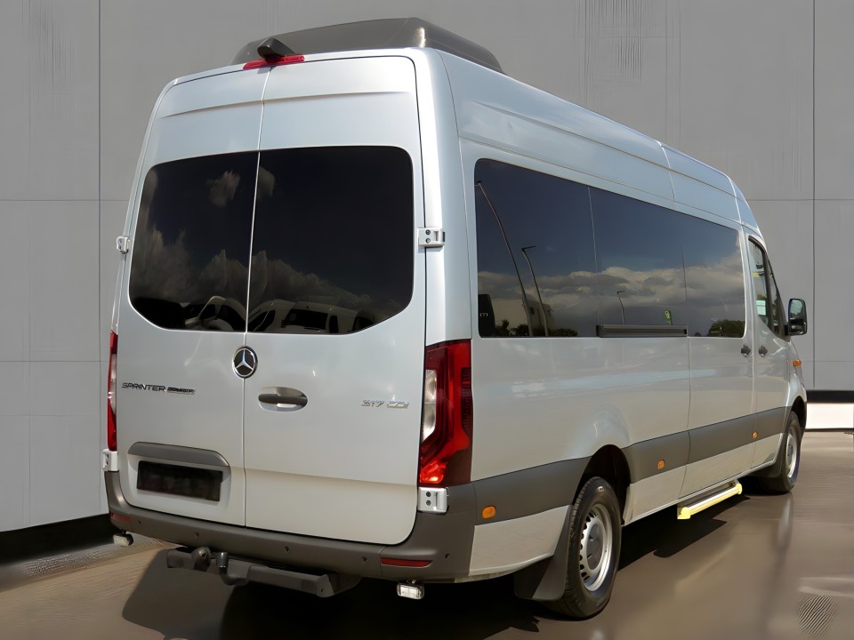 Mercedes-Benz Sprinter Tourer 317CDI (4)