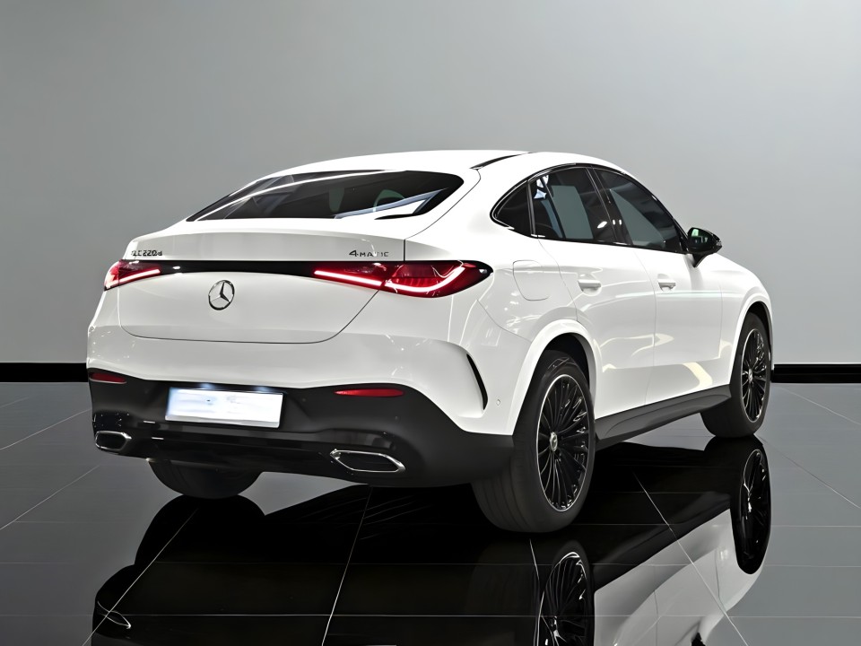 Mercedes-Benz GLC Coupe 220d 4MATIC AMG (2)