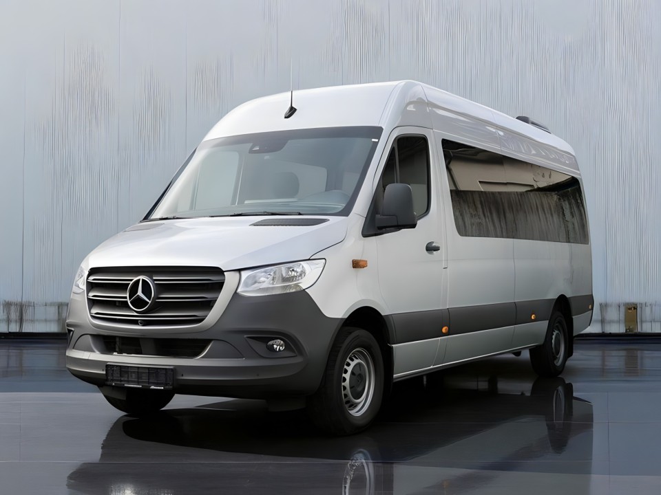 Mercedes-Benz Sprinter Tourer 317CDI L3H2 (2)