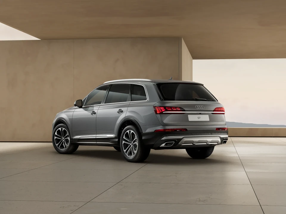 Audi Q7 55TFSI Quattro S-line (3)