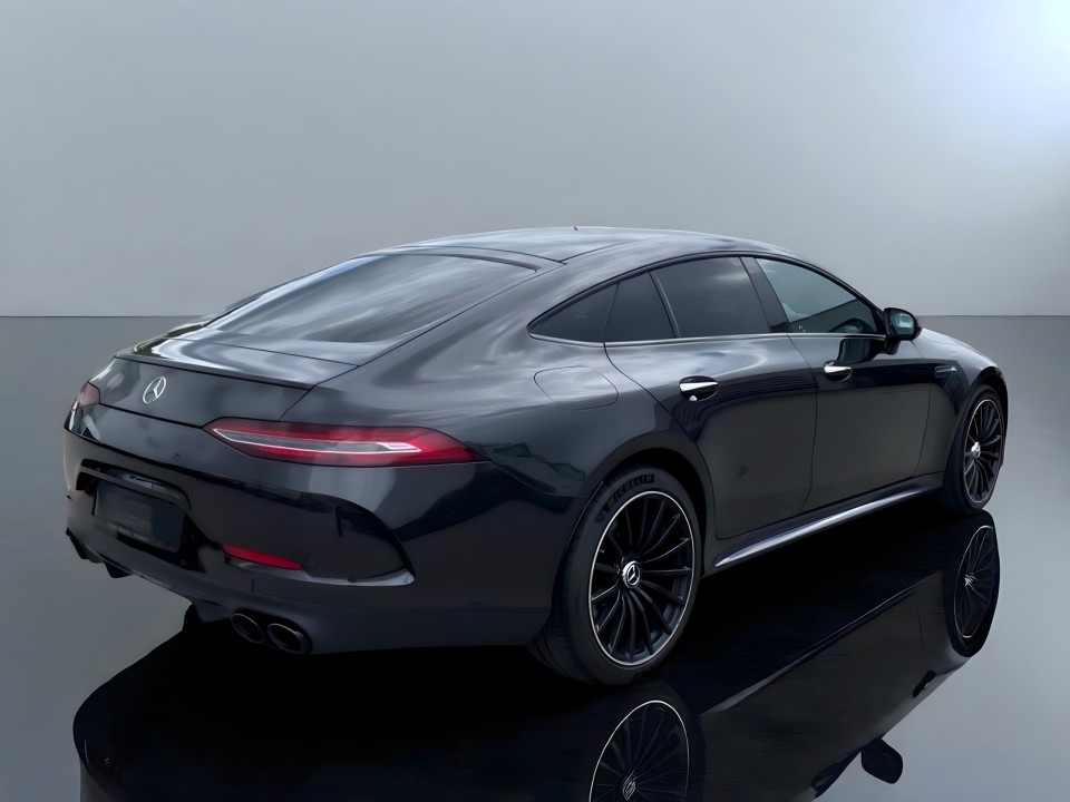 Mercedes-Benz AMG GT 4 53 4MATIC+ (3)