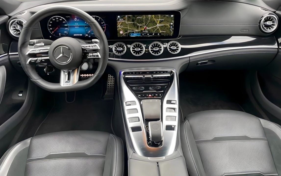 Mercedes-Benz AMG GT 4 53 4MATIC+ - foto 9