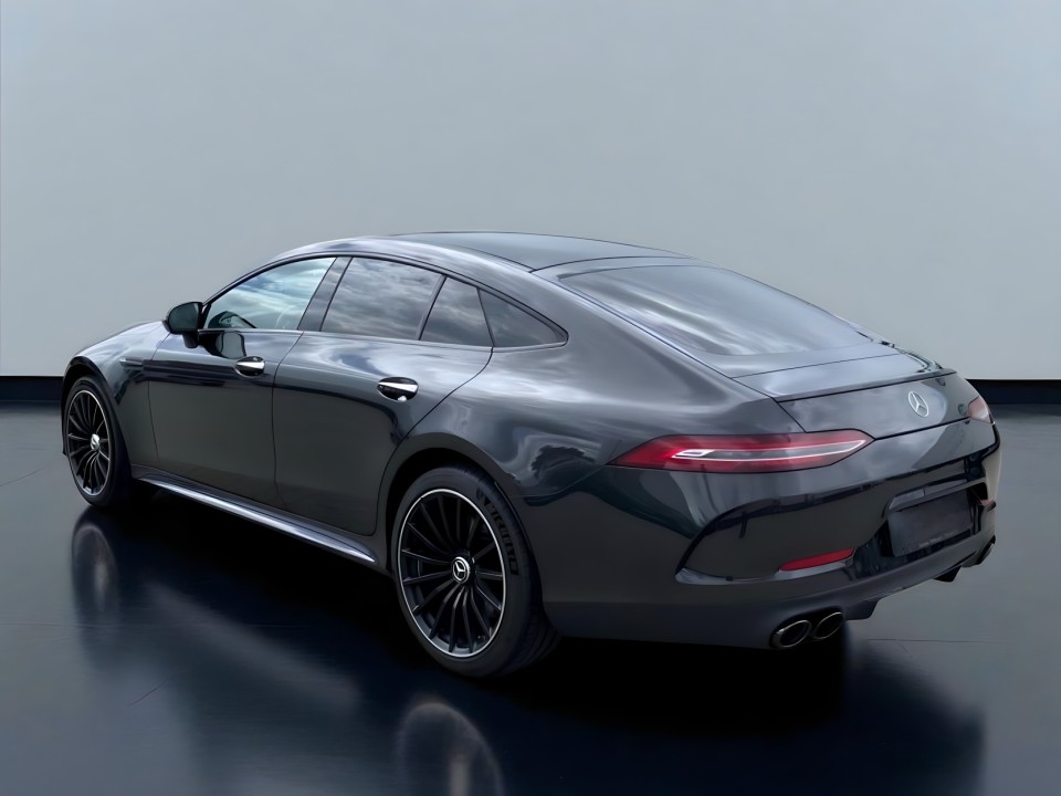 Mercedes-Benz AMG GT 4 53 4MATIC+ (4)