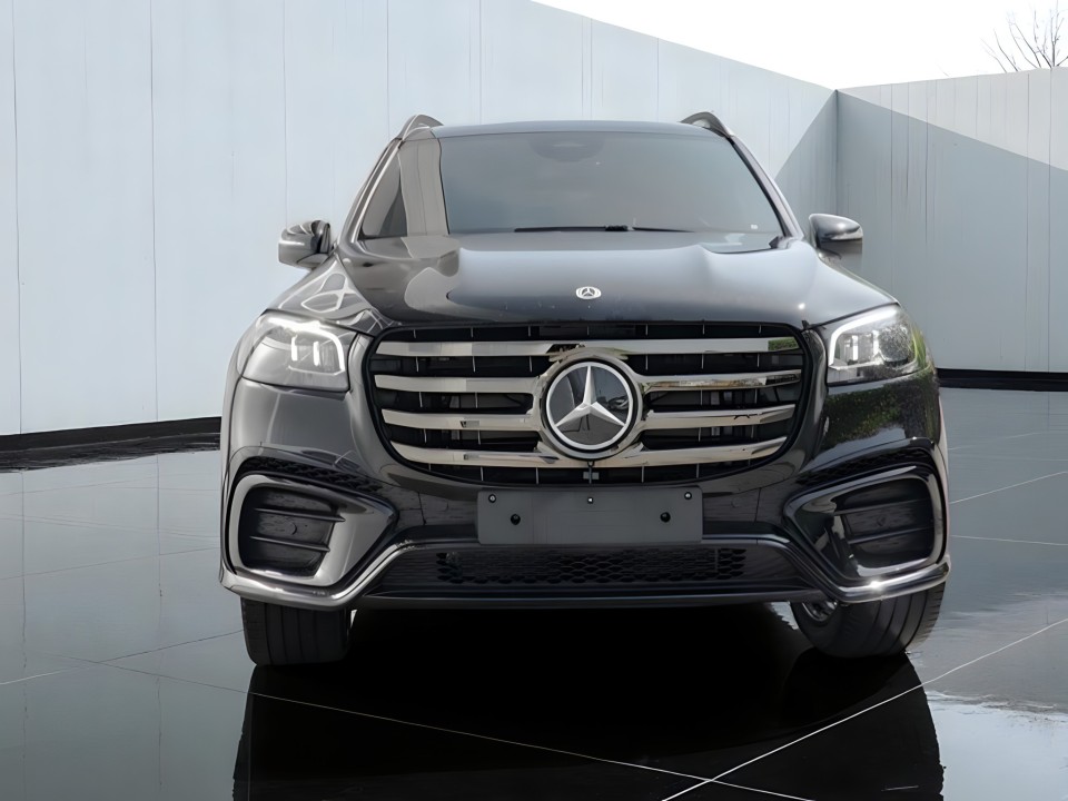 Mercedes-Benz GLS 450 4MATIC AMG Line (2)