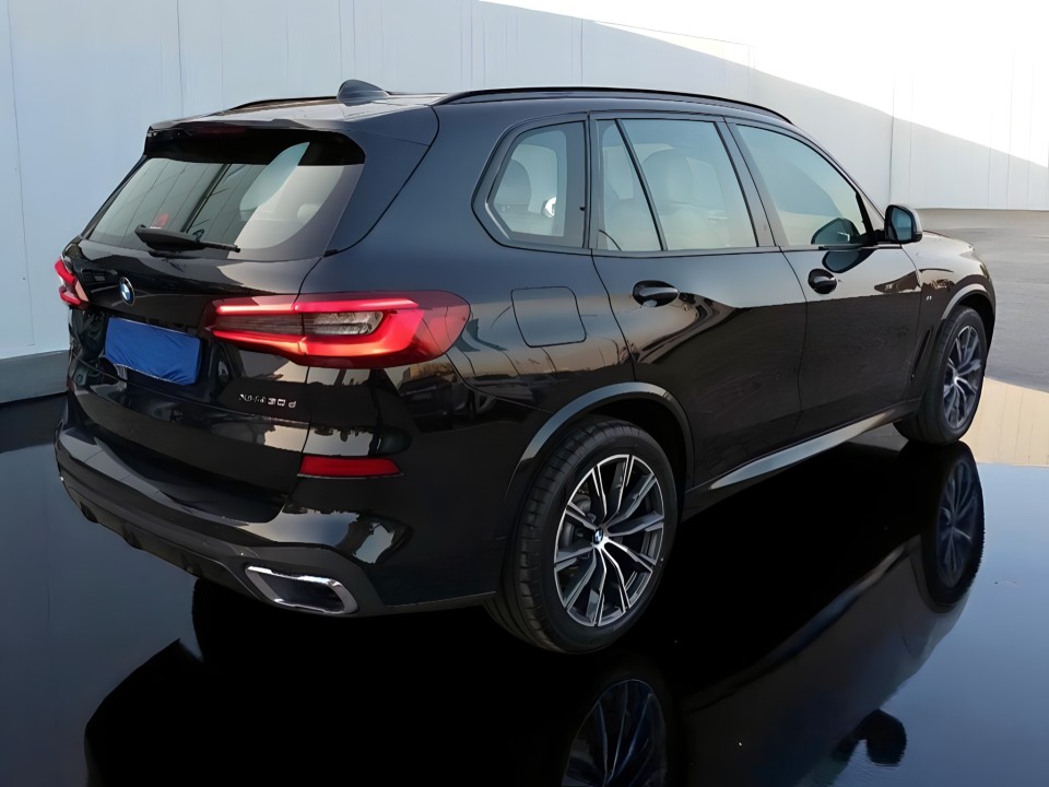 BMW X5 xDrive30d M-Sport (3)