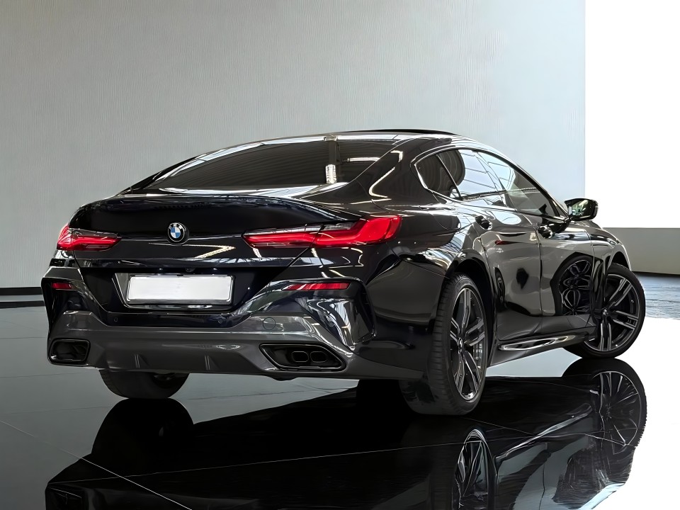 BMW Seria 8 M850i xDrive Gran Coupe (2)