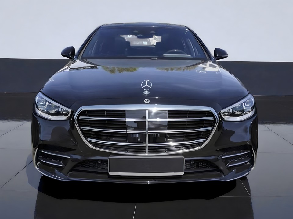 Mercedes-Benz S 580 4MATIC Long AMG Line (2)