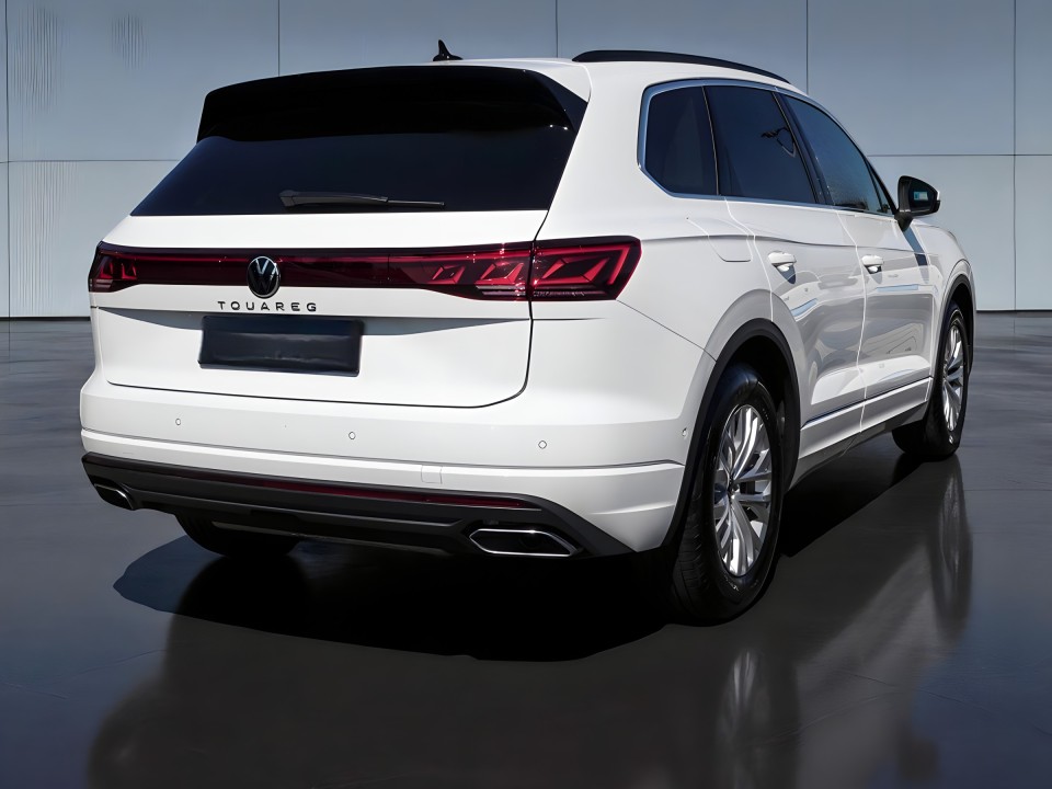 Volkswagen Touareg Elegance TDI 4Motion DSG (3)