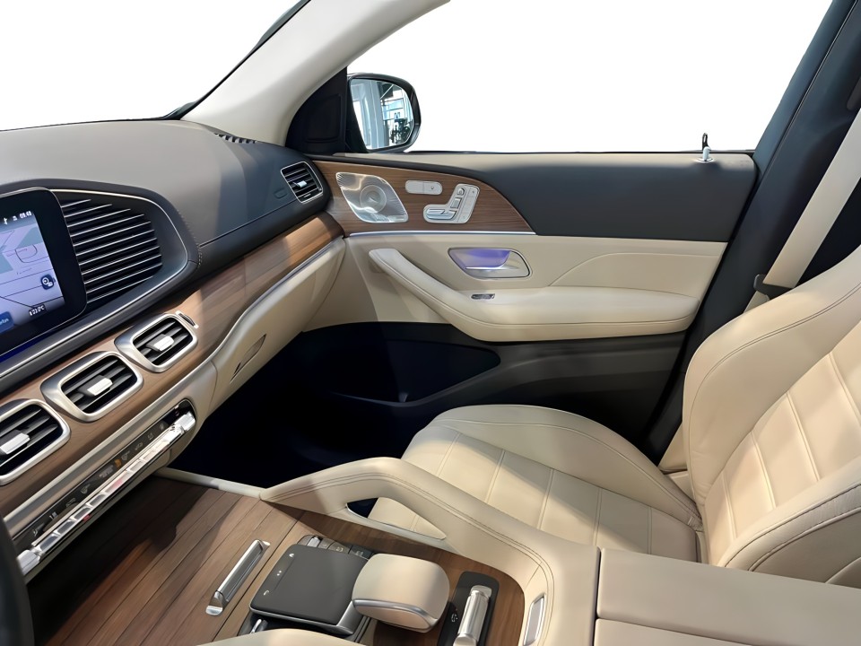 Mercedes-Benz GLE Coupe 400e 4MATIC AMG (3)