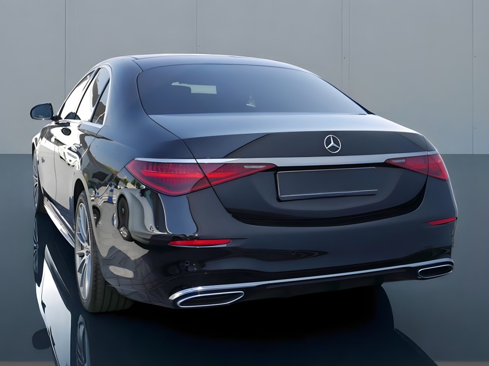 Mercedes-Benz S 400d 4MATIC AMG Line (3)