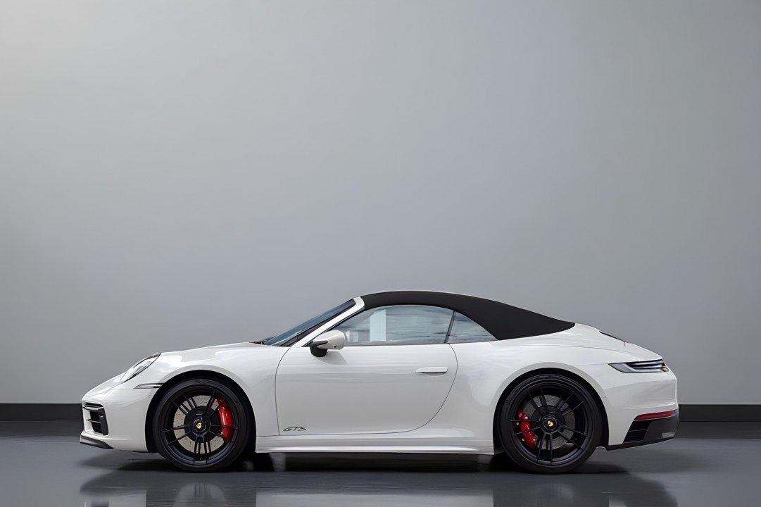 Porsche 911 Carrera 4 GTS Cabrio (5)