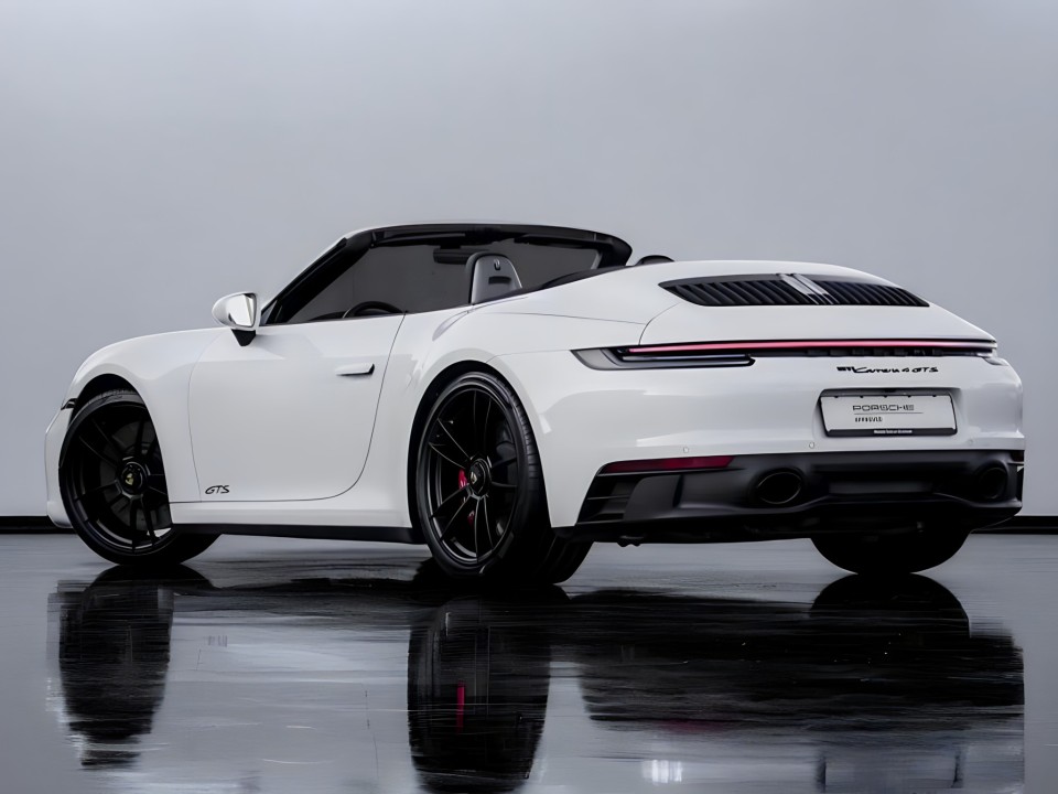 Porsche 911 Carrera 4 GTS Cabrio (5)