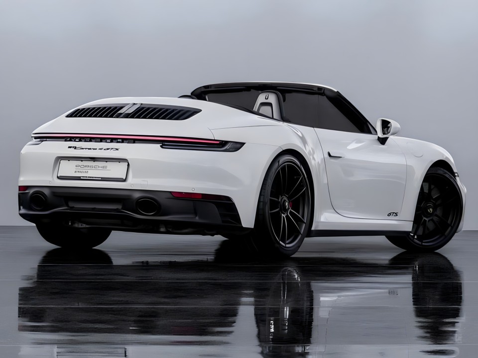 Porsche 911 Carrera 4 GTS Cabrio (3)