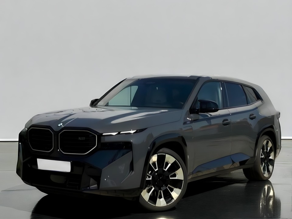 BMW XM 50e (2)