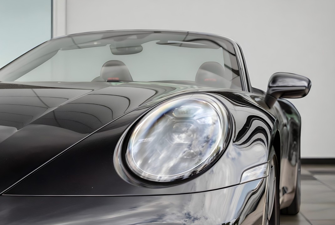 Porsche 911 Carrera 4 GTS Cabrio (3)