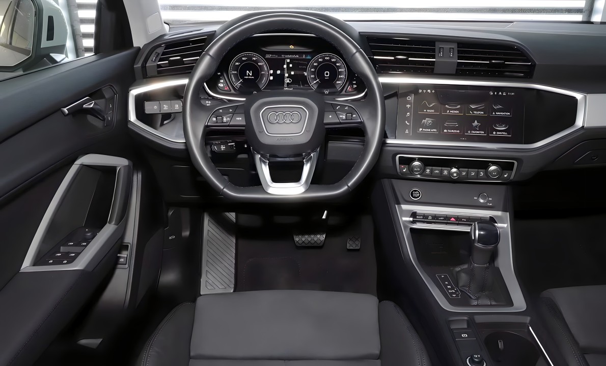 Audi Q345TFSIe S-tronic S line (4)