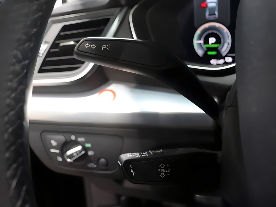 Audi Q5 50TFSIe Quattro S-line (5)