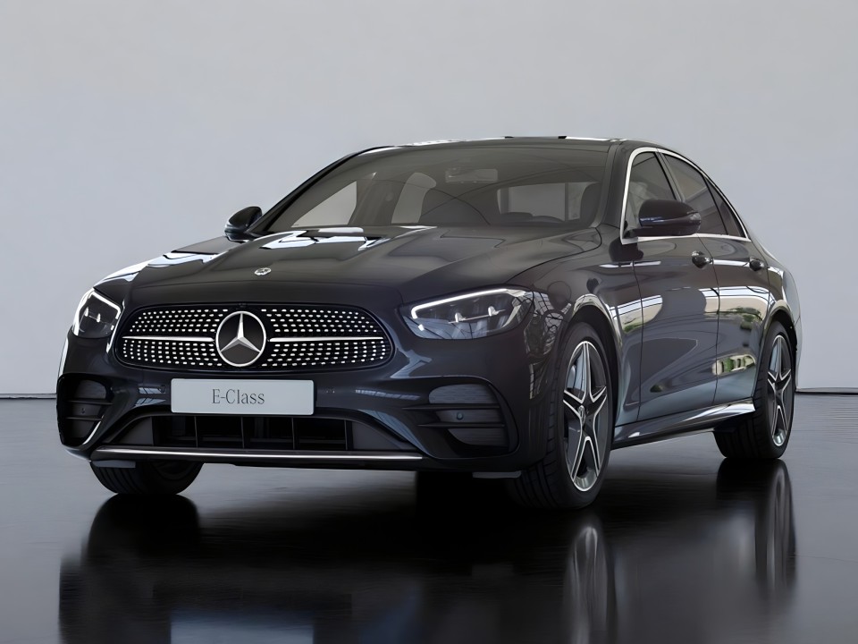 Mercedes-Benz E 300e 4MATIC AMG Line (3)