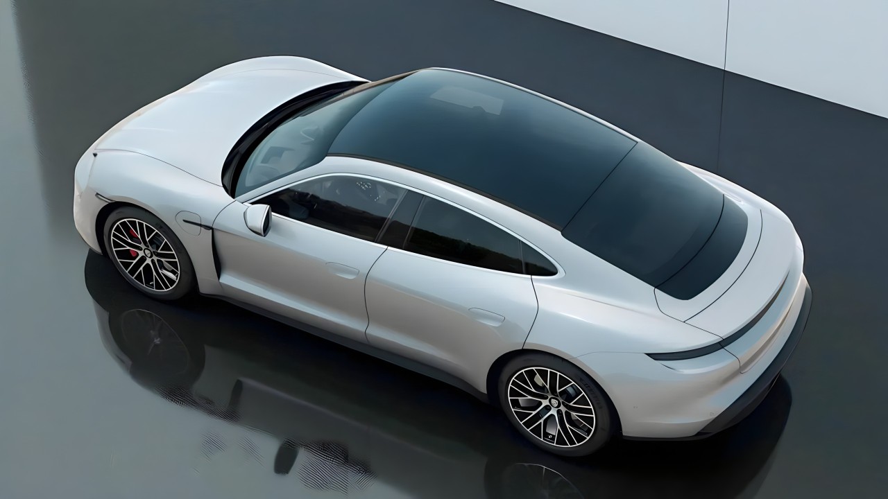 Porsche Taycan 4S (4)