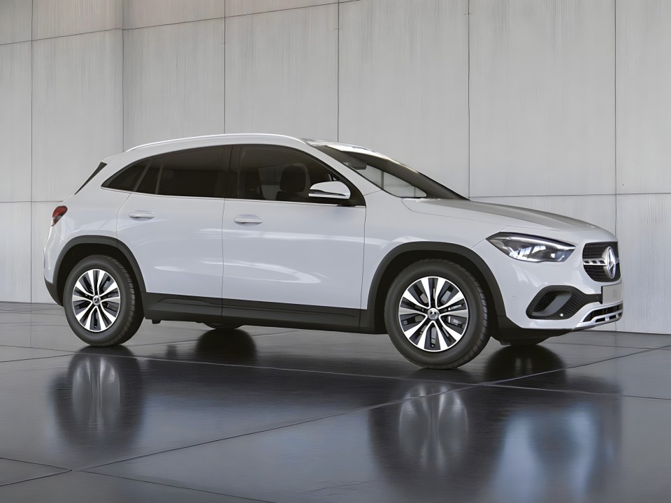 Mercedes-Benz GLA 200d 4MATIC (2)
