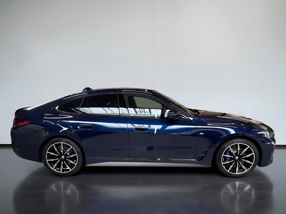 BMW Seria 4 430i xDrive Gran Coupe (2)