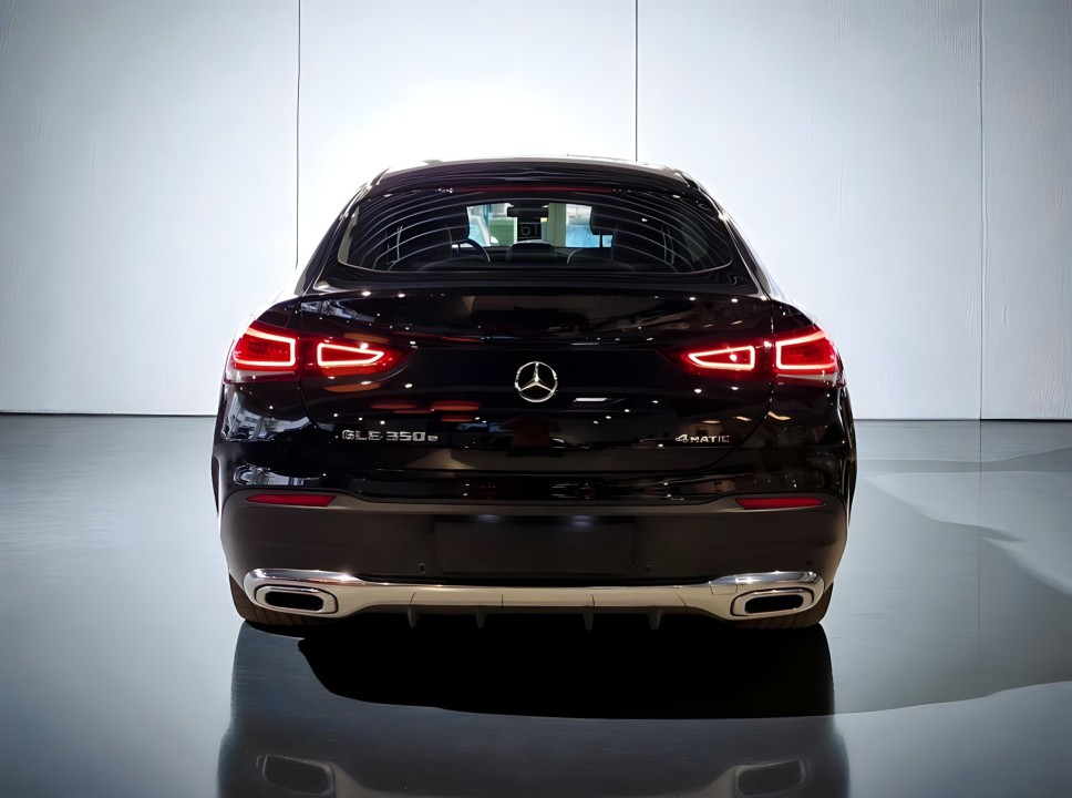 Mercedes-Benz GLE Coupe 350e 4MATIC AMG Line (3)