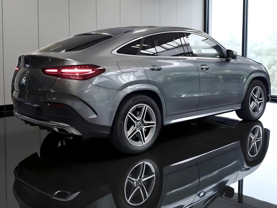 Mercedes-Benz GLE Coupe 350de 4MATIC AMG Line (2)